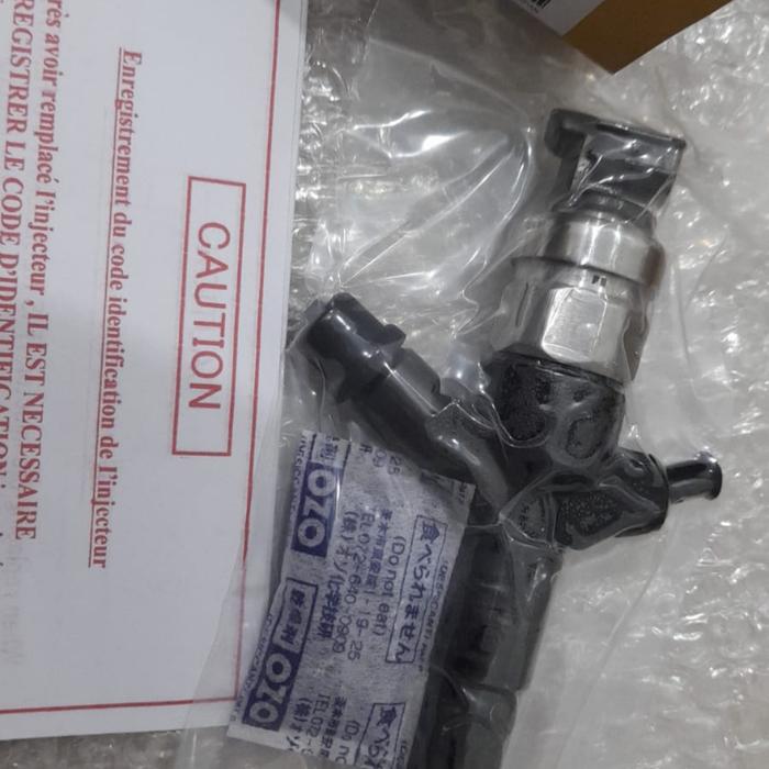 Piston Injector Riton Jual injector triton 1465A041 with coding barcode gen denso thailand ...