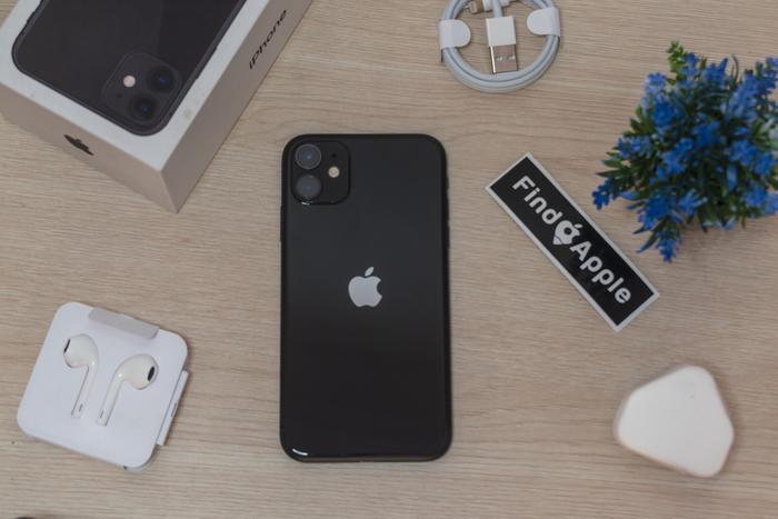 Handphone Ios Jual iPhone 11 64 GB Second Original - Black, ALL OPERATOR - Kab ...