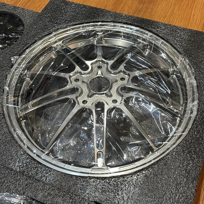 Gambar Velg MK Factory Wheels DRAG Rims Vespa Sprint Primavera S LX GTS - Titanium Grey dari MotoVersa undefined Tokopedia