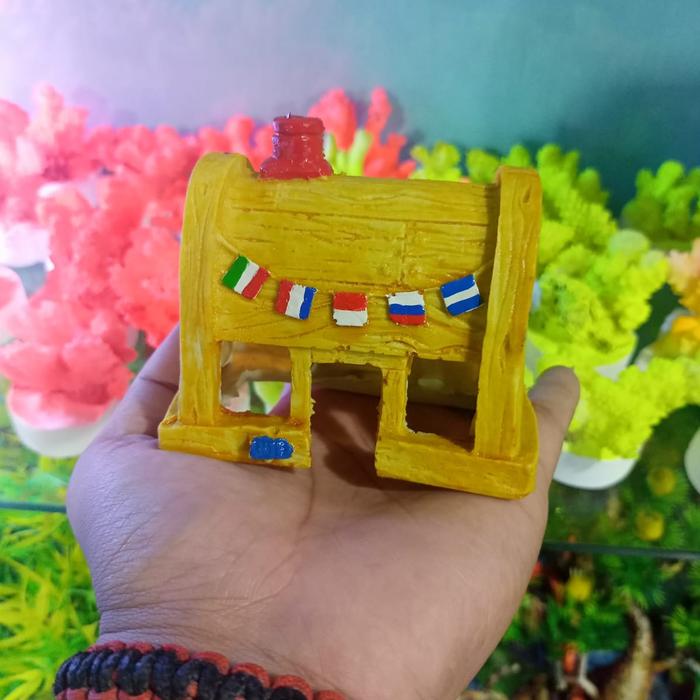 Gambar mainan spongebob rumah nanas hiasan aquarium - Restoran kecil dari arkatoserba_NEW undefined Tokopedia