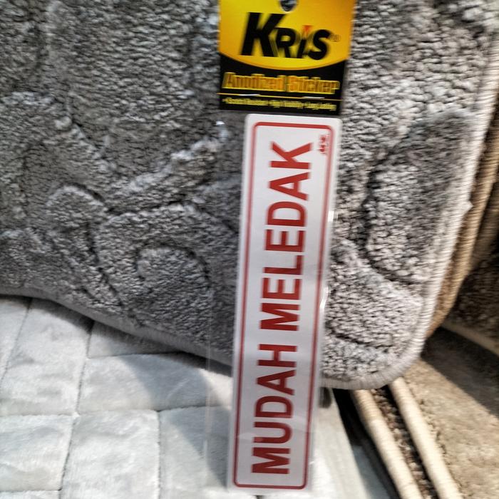 Gambar Kris stiker 6x20-BAHAN BERACUN/MUDAH MELEDAK/MUDAH TERBAKAR - MUDAH MELEDAK dari LonnieJaya undefined Tokopedia