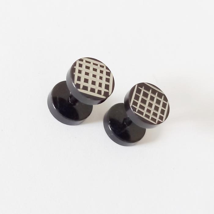 Gambar ANT318 Anting Roda Barbel Hitam Bintang Pria Wanita Korea - TIPE C dari bundora undefined Tokopedia