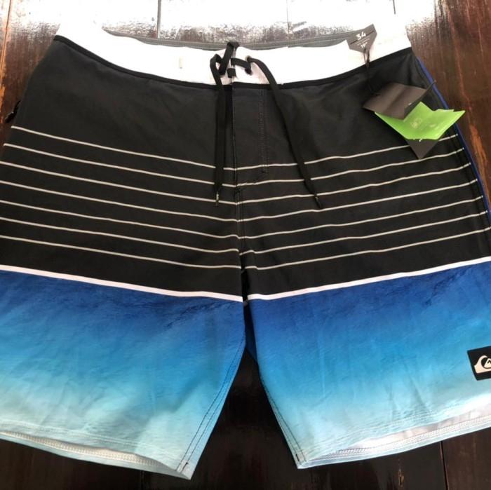 Gambar Celana pendek Surfing Quicksilver Original dari F3gie Store undefined Tokopedia