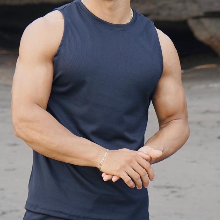 Gambar Kaos Tanktop Pria RIB GARIS GARIS Putih Hitam Polos Jimbaran Series - Hitam, L dari Beachwell Bali undefined Tokopedia