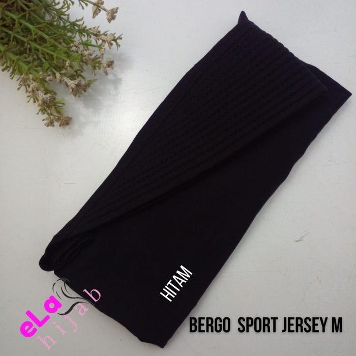 Gambar Jilbab Sport Hijab Instan Bergo sport Ukuran M - Hitam dari Lelahijabers undefined Tokopedia