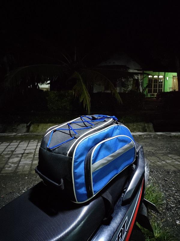 Gambar box motor touring tas sepeda tas rak pannier tas jok motor + RainCOVER - Biru dari llerry.store undefined Tokopedia