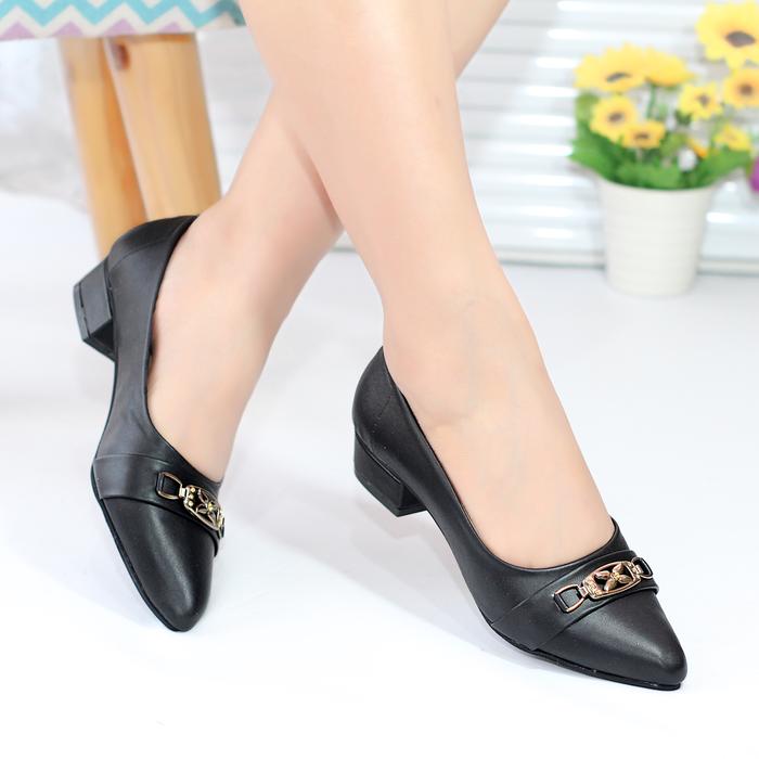 Promo Sepatu Pantofel Formal Kerja Wanita Hak cm Cream, 40