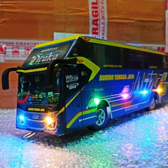 Gambar Mainan Miniatur Bus Akap Telolet Basuri Full Lampu - Draka, Lampu + Telolet dari dorothy_anita undefined Tokopedia