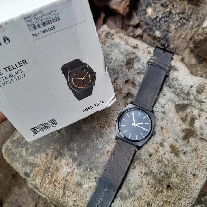 Gambar Nixon time teller minimal jam tangan dari mumti' store undefined Tokopedia