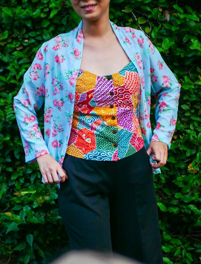 Gambar Kebaya Outer - Blue Ocean - S, 3/8 dari Mogleng Mogleng undefined Tokopedia