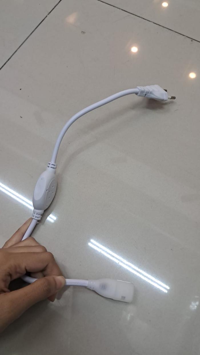 Gambar Led Profile Kedudukan Alumunium Lampu Tangga - socket lampu dari SSlistrik undefined Tokopedia