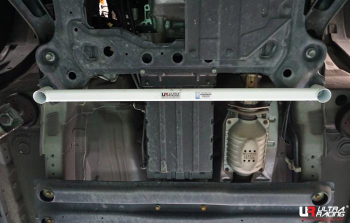 Gambar Aksesoris Stabiliser Strutbar Ultra Racing Frontlower Grand Vitara 05+ dari HS VARIASI Car Accessories undefined Tokopedia