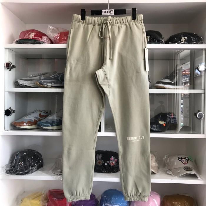 Gambar Fear Of God Essentials Sweat Pants Seafoam 100% Original - SEAFOAM, XXS dari True OG Kicks undefined Tokopedia