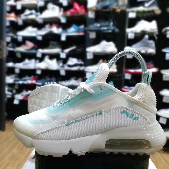 Sepatu Nike Air Max React 2090 Air Max 290 Women's Shoes Nike W