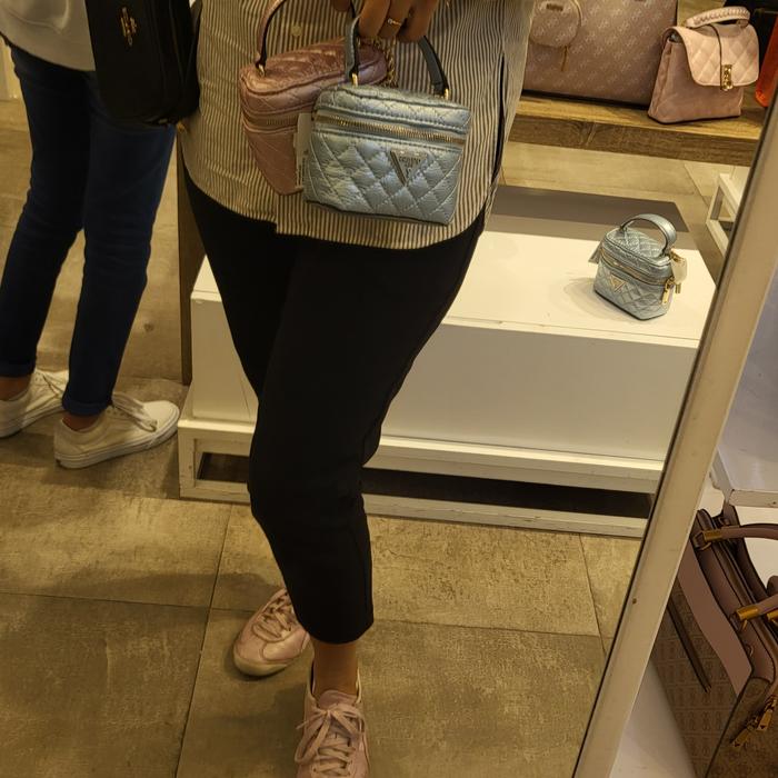 Gambar tas guess wanita original harga sale - Biru dari Etnika@ undefined Tokopedia