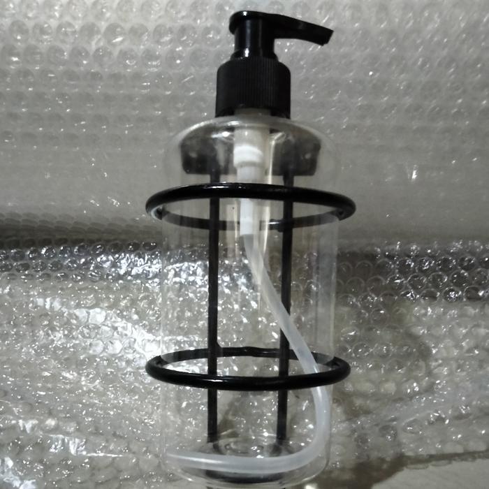 Gambar bracket + botol hand sanitizer 500 ml free baut - besi hitam2 dari TOPTEENSTAR undefined Tokopedia