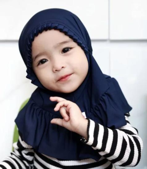 Gambar JILBAB ANAK PEREMPUAN KERUDUNG ANAK BAYI HIJAB ANAK LUCU NYAMAN MURAH - Biru Navy dari GUDANG UTI undefined Tokopedia