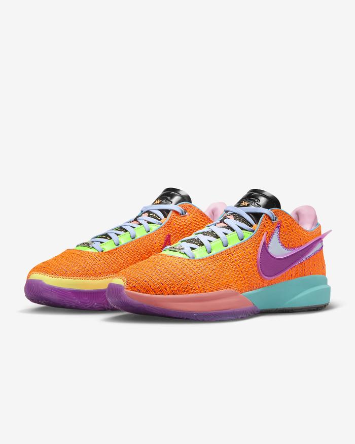 Jual SEPATU BASKET LEBRON XX LEBRON 20 CHOSEN 1 TOTAL ORANGE GREEN  