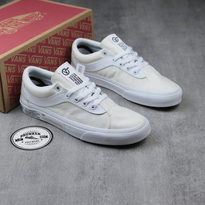 Vans Old Skool White Van Pumps Vans Classic Old Skool Shoes True