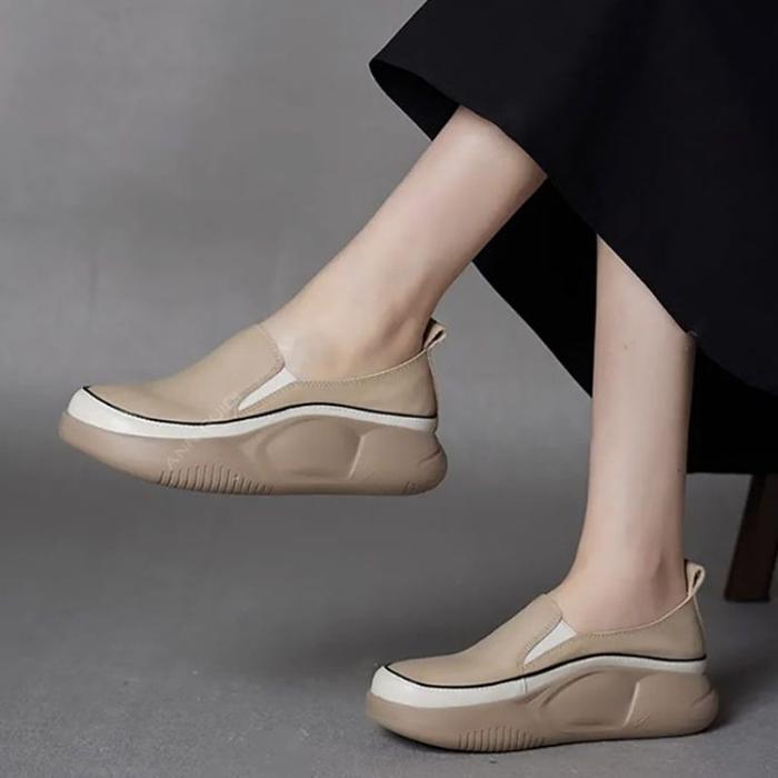 Gambar sepatu wanita slip on casual wedges ringan nyaman terbaru original - Cream, 36 dari SOHOESTORE.ID undefined Tokopedia