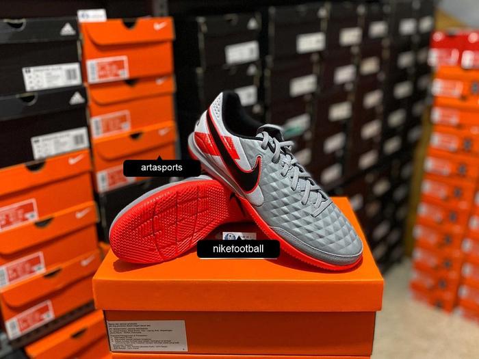 Sepatu Futsal Nike Tiempo Legend Academy Bomber Grey Ic At6099-906