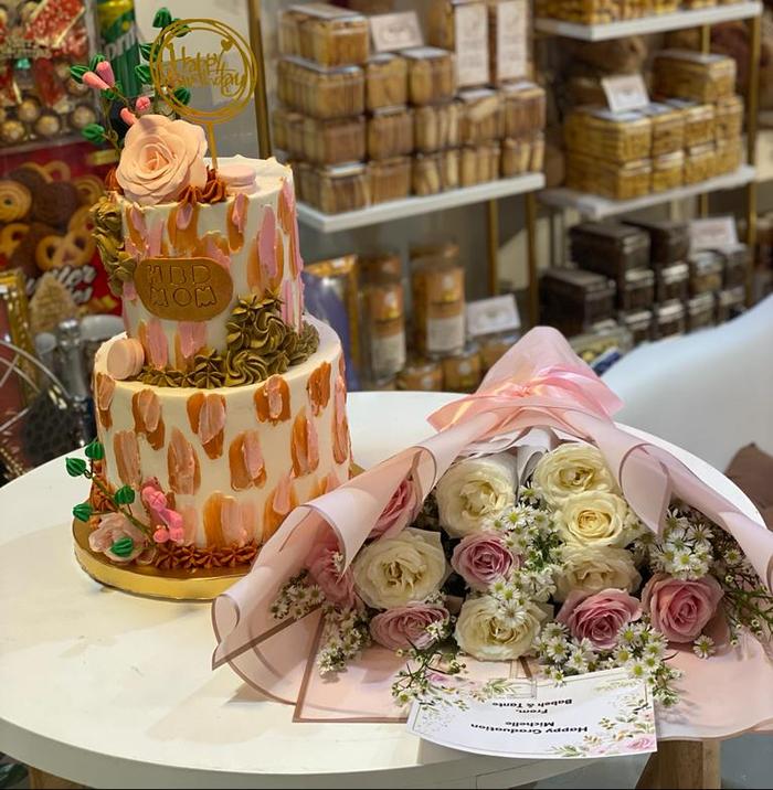 Gambar cake dan buket. bunga cake. cake mix bunga. cake ultah buket - D24cake + Dummy dari Gaby Bella Florist undefined Tokopedia