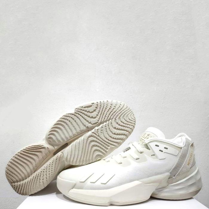 Jual SEPATU BASKET PRIA ADIDAS DON ISSUE LOW 