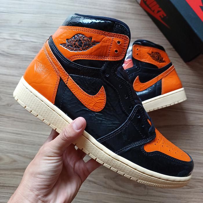 Sepatu Nike Air Jordan Sbb Jual Air Jordan Retro High OG Shattered