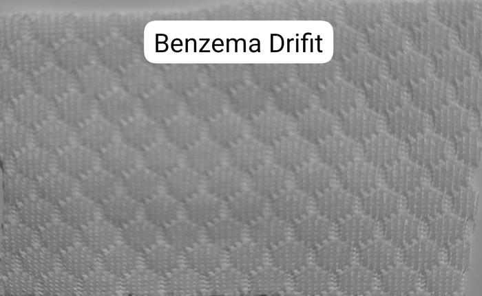 Gambar Kain DRIFIT Draxter Chircle Hollow Ferrari Wafel Benzema Bahan Jersey - BENZEMA, Putih dari KUZUKASHOP undefined Tokopedia