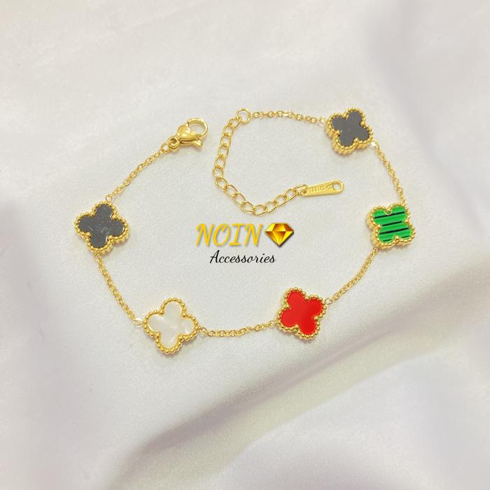 Gambar Gelang Titanium Clover Black and Color Korean Style Cantik Aksesoris - Mix Color dari Noin Accessories Offcial Store undefined Tokopedia