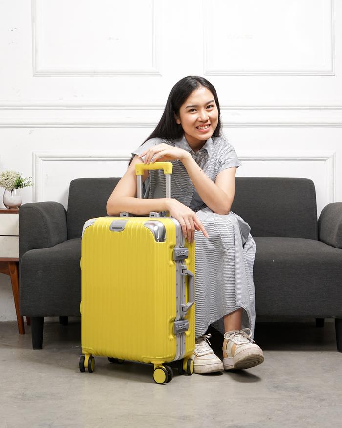 Gambar Koper Roger A006 20 Inch - 26 Inch Cabin Non Zipper International lock - Kuning, 22 Inch dari Roger Luggage Official undefined Tokopedia