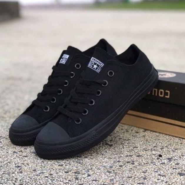 Gambar SEPATU SEKOLAH PRIA WANITA CONVERSE PENDEK FULL HITAM POLOS - Hitam, 39 dari briantara store undefined Tokopedia