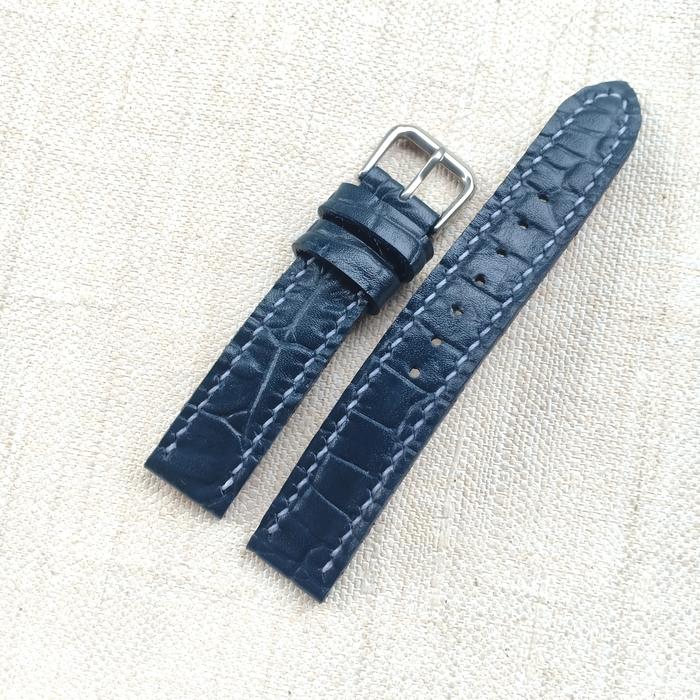Gambar Tali Jam Kulit Sapi Motif Buaya Crocodile motif - Biru Navy, 22 mm dari someah.co undefined Tokopedia