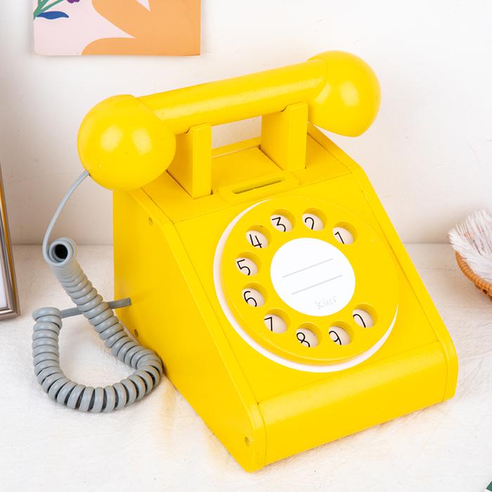 Gambar Kiko Wooden Toy Telephone mainan edukasi telepon handphone anak kayu - Kuning dari petite.playland undefined Tokopedia
