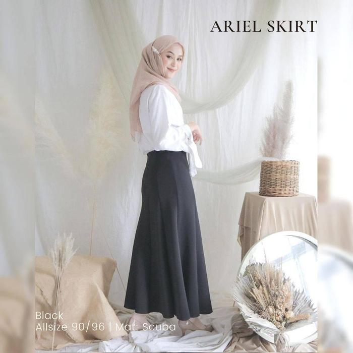 Gambar Bawahan rok wanita maxi, Ariel Skirt Allsize Broken White, Hitam. Milo - Hitam, all size dari Ndopoenja undefined Tokopedia
