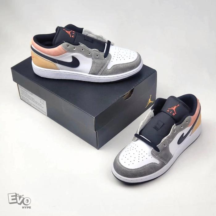 Nike Air Jordan Low GS 