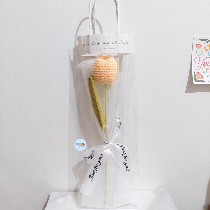 Gambar Buket Bunga Rajut Crochet Flower Bouquet - Tulip-kuning dari Sirel Stuff undefined Tokopedia