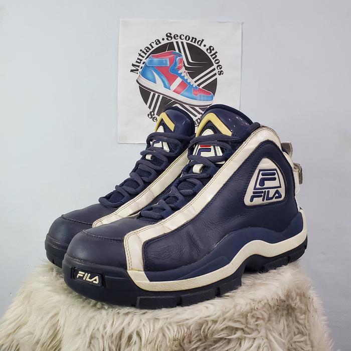 Gambar Sepatu Fila Grant Hill size 42 dari Mutiara Second Shoes undefined Tokopedia