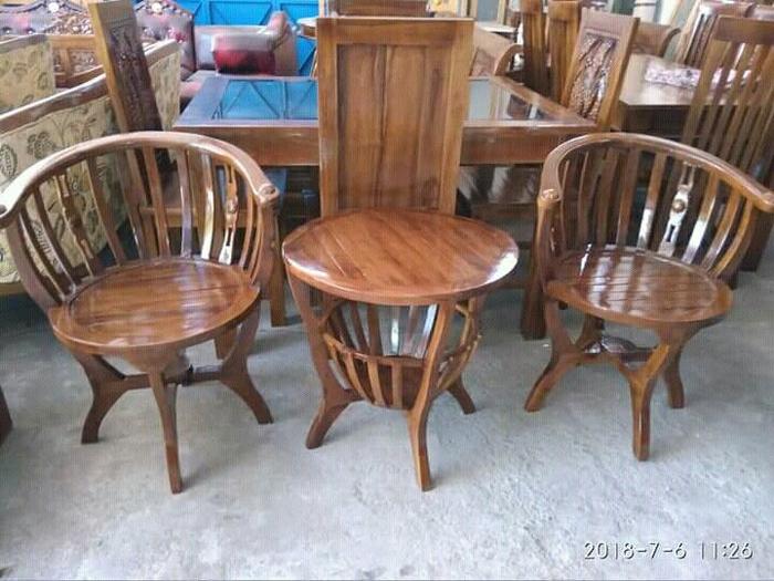 Gambar kursi mangkok teras kayu jati dari Rifqi Meubel undefined Tokopedia