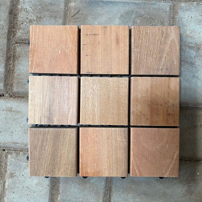 Gambar Decking Tile Kayu Asli Bengkirai Pool Deck Kolam-Taman-Balkon - Kotak Unfinish dari Rumah Decking undefined Tokopedia