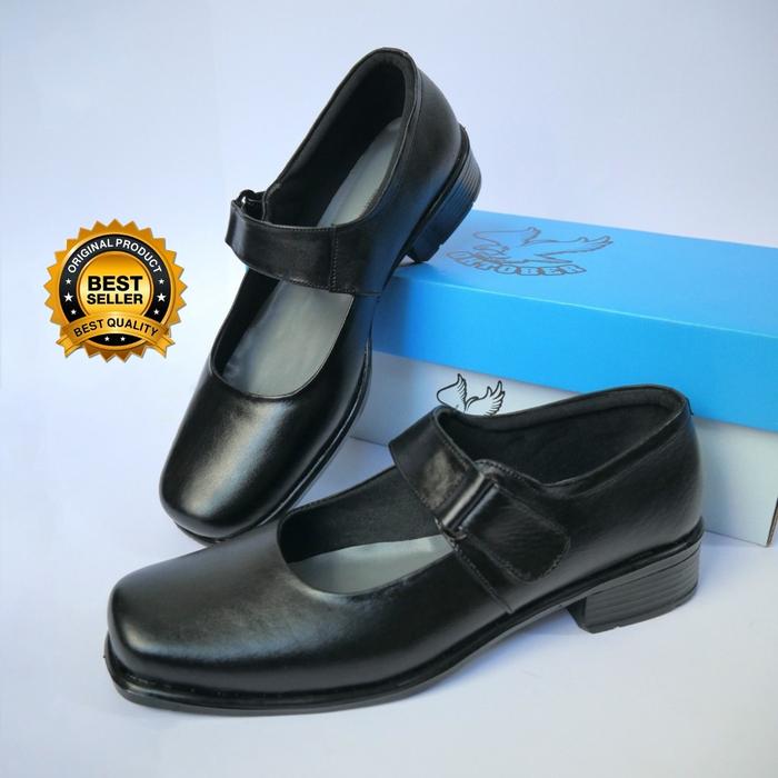 Gambar Sepatu Paskibra Wanita Sepatu Pantopel Paskibra Cewek Kulit Asli - Hitam, 36 dari Produsen Sepatu Sandal Store undefined Tokopedia