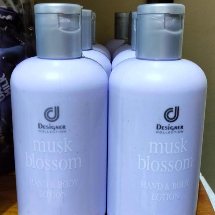 Gambar Ori Cosway Musk Blossom Hand And Body Lotion dari VINEA OLSHOP undefined Tokopedia