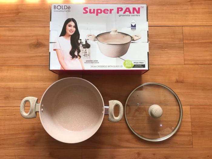 Gambar BOLDe Superpan Casserole 24 cm + Lid Glass Black Pink - BEIGE dari TOKO JAWA ELECTRIK undefined 4 Tokopedia