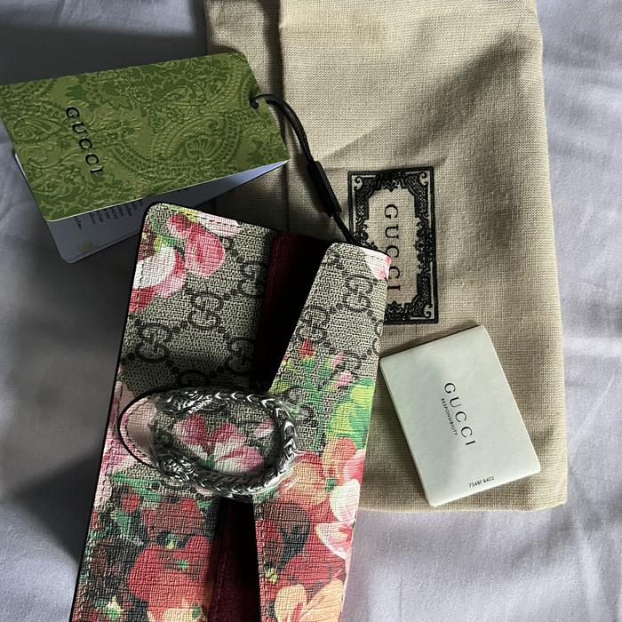Gambar Gucci dari PunyaMecca undefined Tokopedia