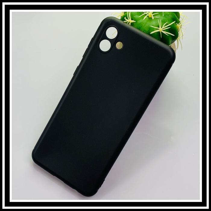Gambar SAMSUNG GALAXY A04 / A04E 4G CASE MACARON LIST SOFTCASE SILICONE COVER - SAMSUNG A04 4G, HITAM. dari Markas acc 88 undefined Tokopedia