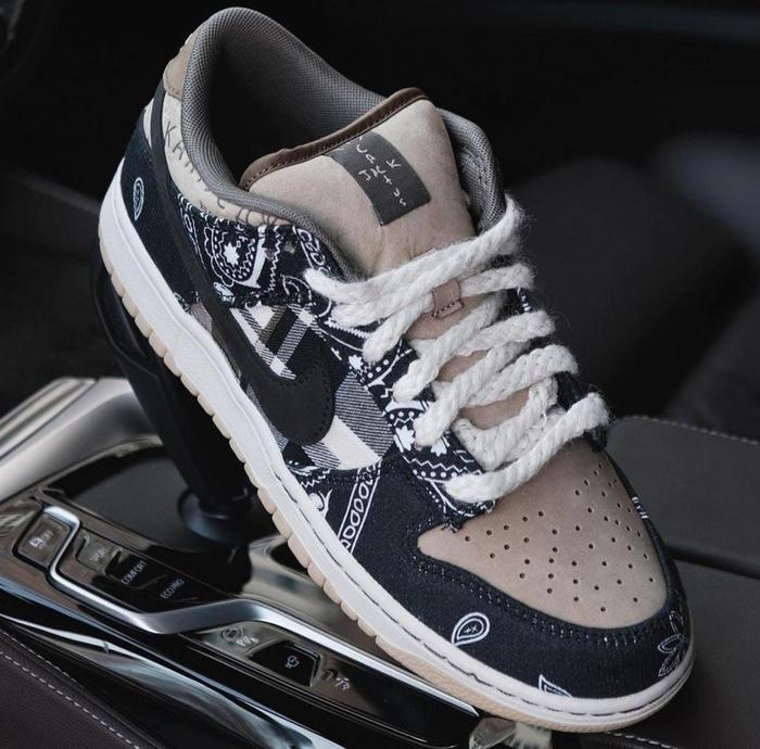 Sneakers Dunk Travis Scott Nike Jual Nike SB Dunk Low Travis Scott