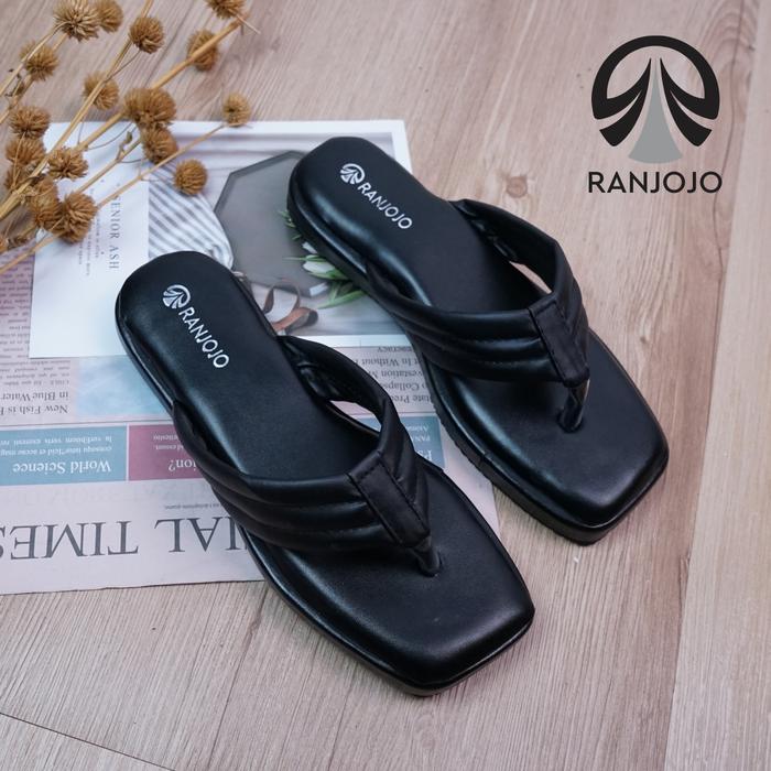 Gambar Sandal Wanita RJ21 Sendal Jepit Empuk Sendal Wanita Sendal Japit - Hitam, 37 dari RANJOJO INDONESIA undefined Tokopedia
