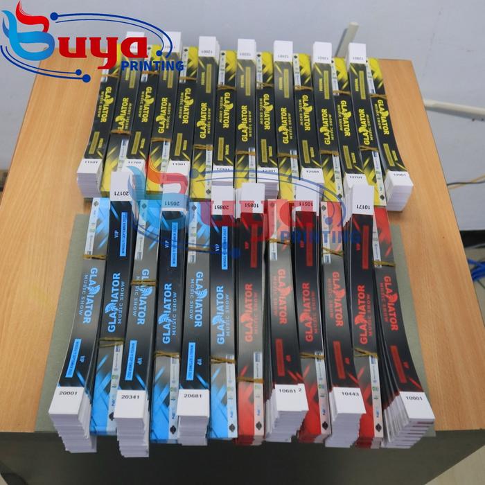 Gambar Cetak Wristband Event / Gelang Tiket Yupo LMO Anti Air Gelang Custom - QR CODE dari Buya Printing undefined Tokopedia