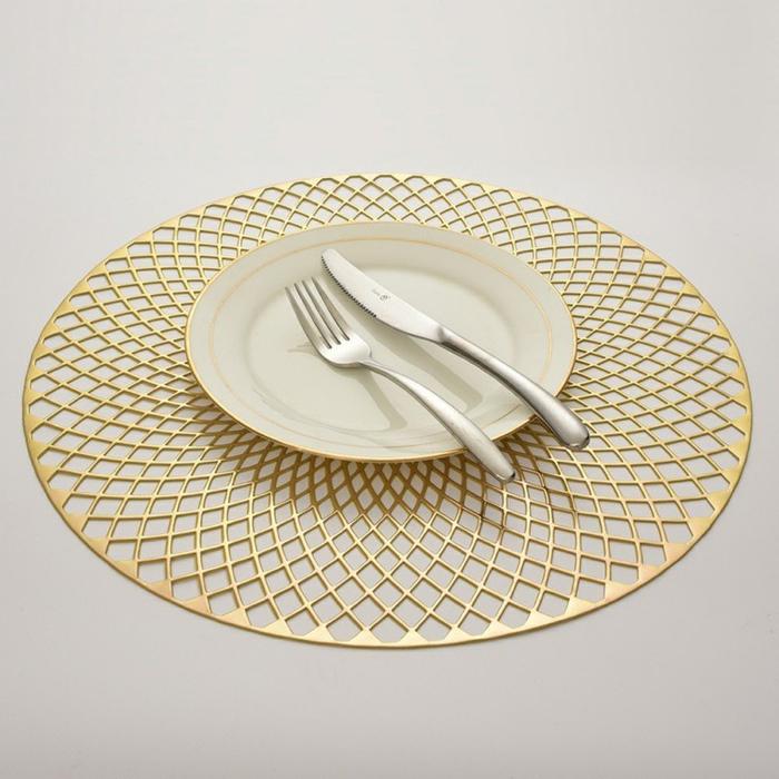 Gambar Tatakan Piring / Placemat PVC High Quality Import - Gold dari Sejati Official Store undefined Tokopedia