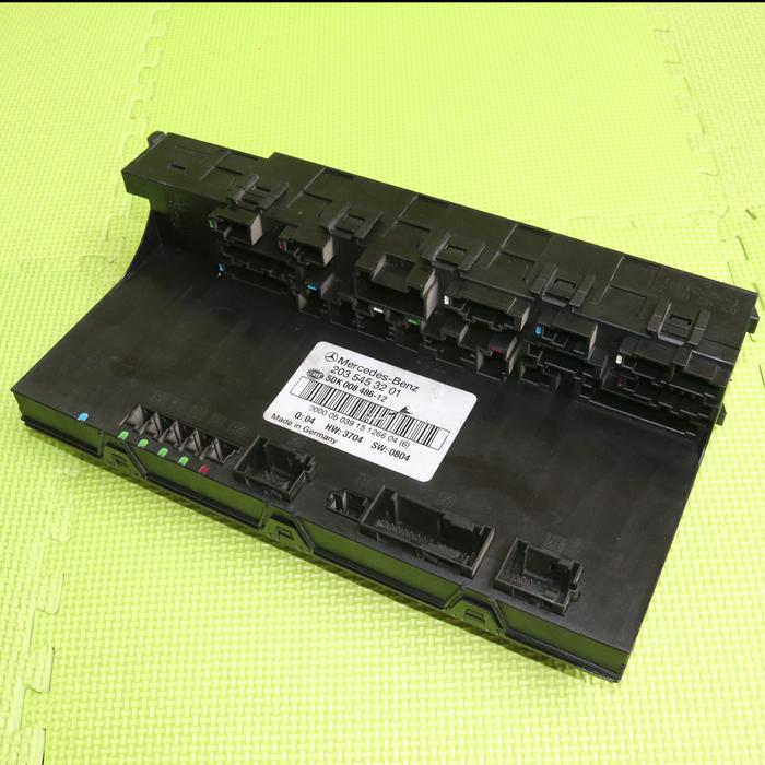 Jual Mercedes W203 FRONT - REAR SAM Relay FuseBox Mercy Seri C 2000 ...